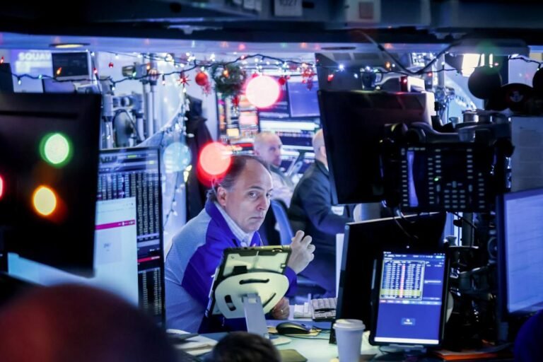 UK stock market trends in 2025