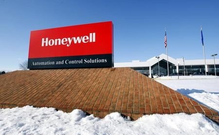 Honeywell Adjusts 2025 Guidance Following Advanced Materials Spin-Off